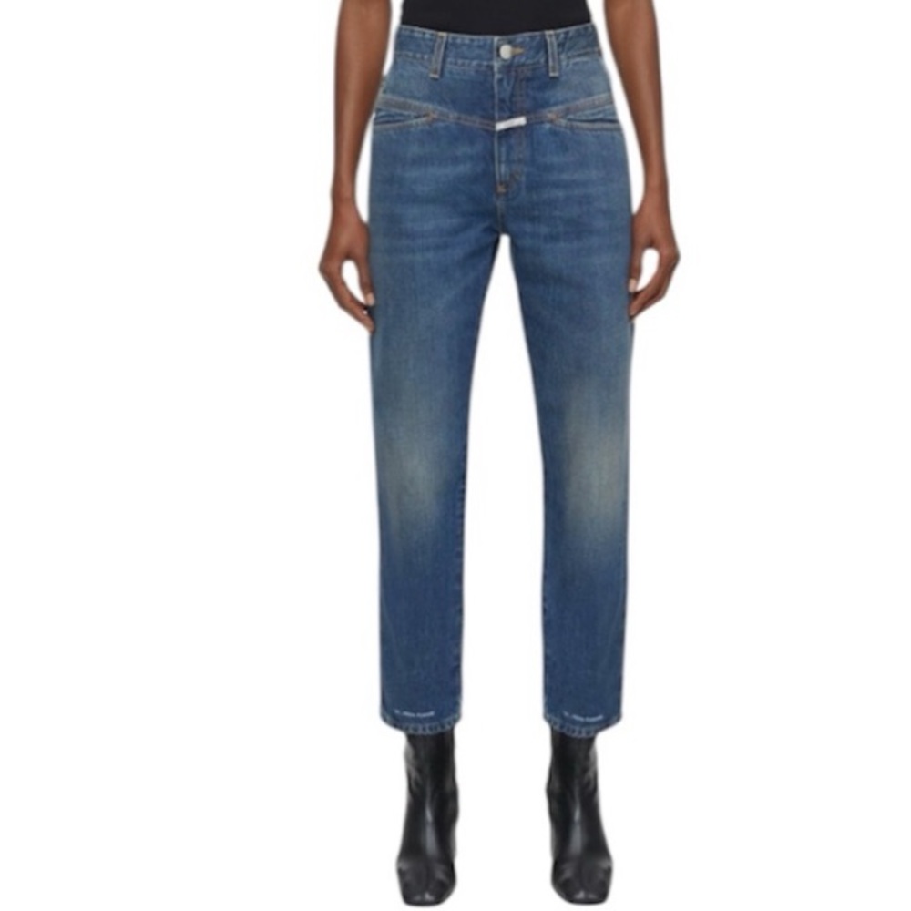 Closed Pedal Pusher High Rise Straight Leg Slim Jeans